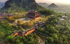 Epic Vietnam in 15 Days Tour: Hoa Lu Ancient Capital in Ninh Binh, Vietnam
