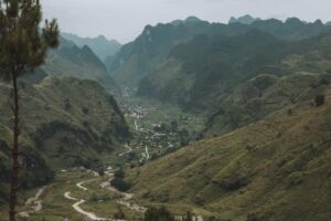 Ha Giang Comfort Car Tour