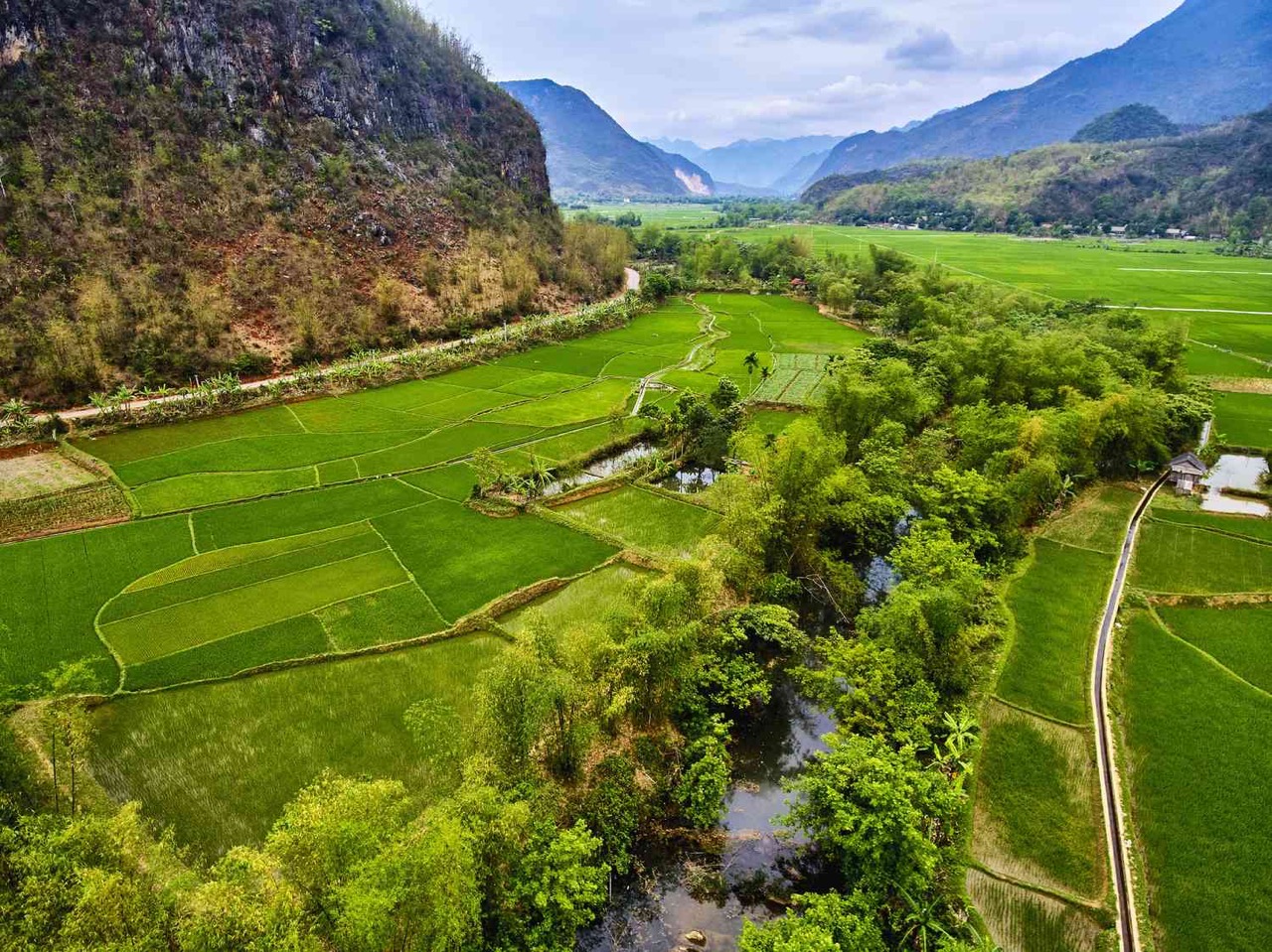 Mai Chau Tours