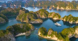 Lan Ha Bay Vietnam
