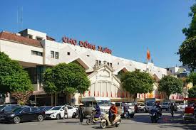 Dong Xuan Market in Hanoi