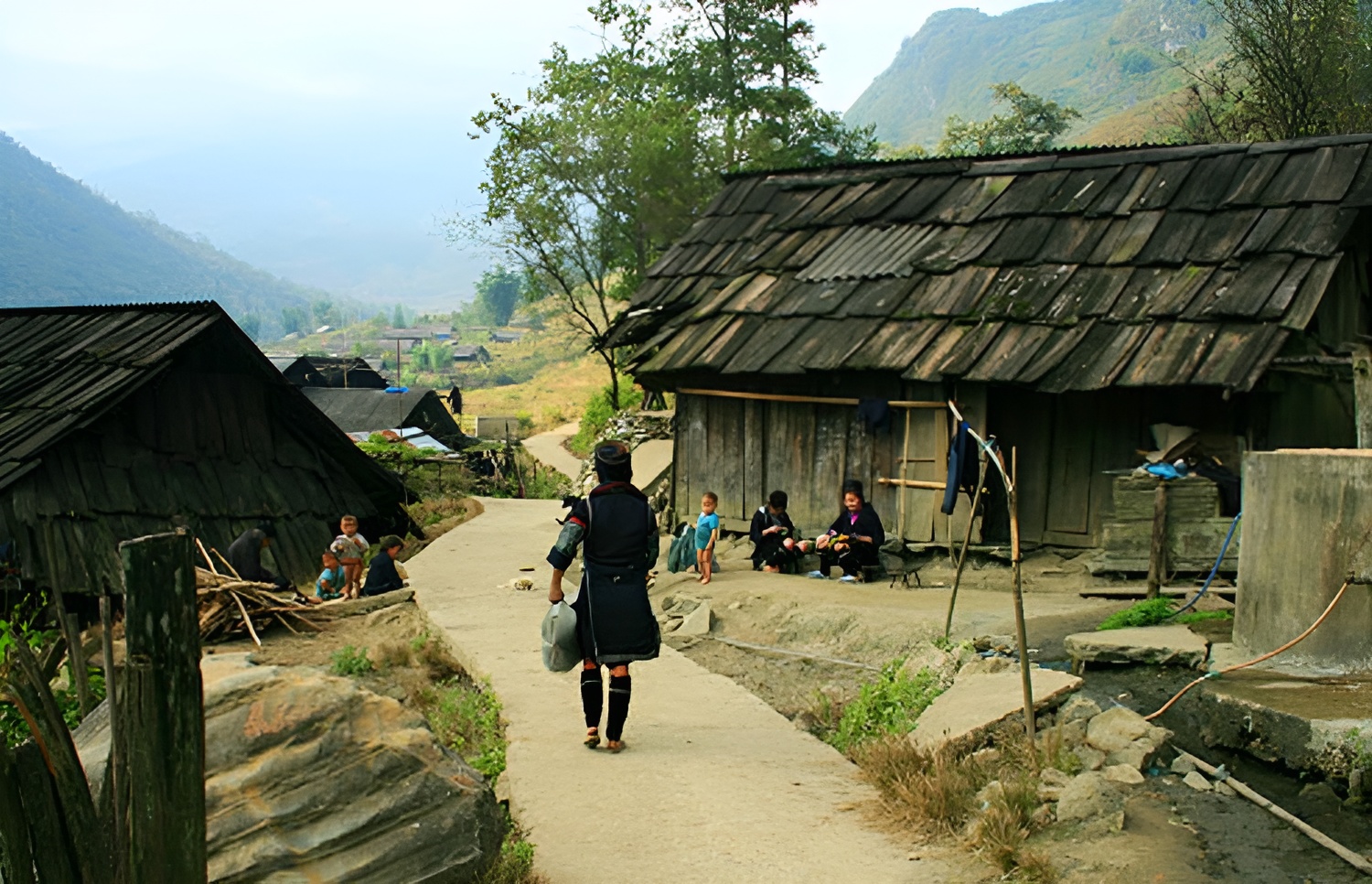 Black H'Mong Community in Sin Chai Village