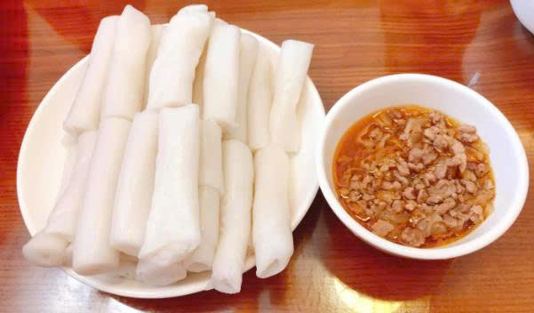 Halong Bay Night Market: A Must-Visit Spot in Your Ha Long Trip