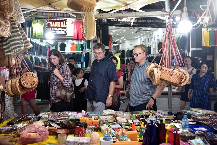 Halong Bay Night Market: A Must-Visit Spot in Your Ha Long Trip