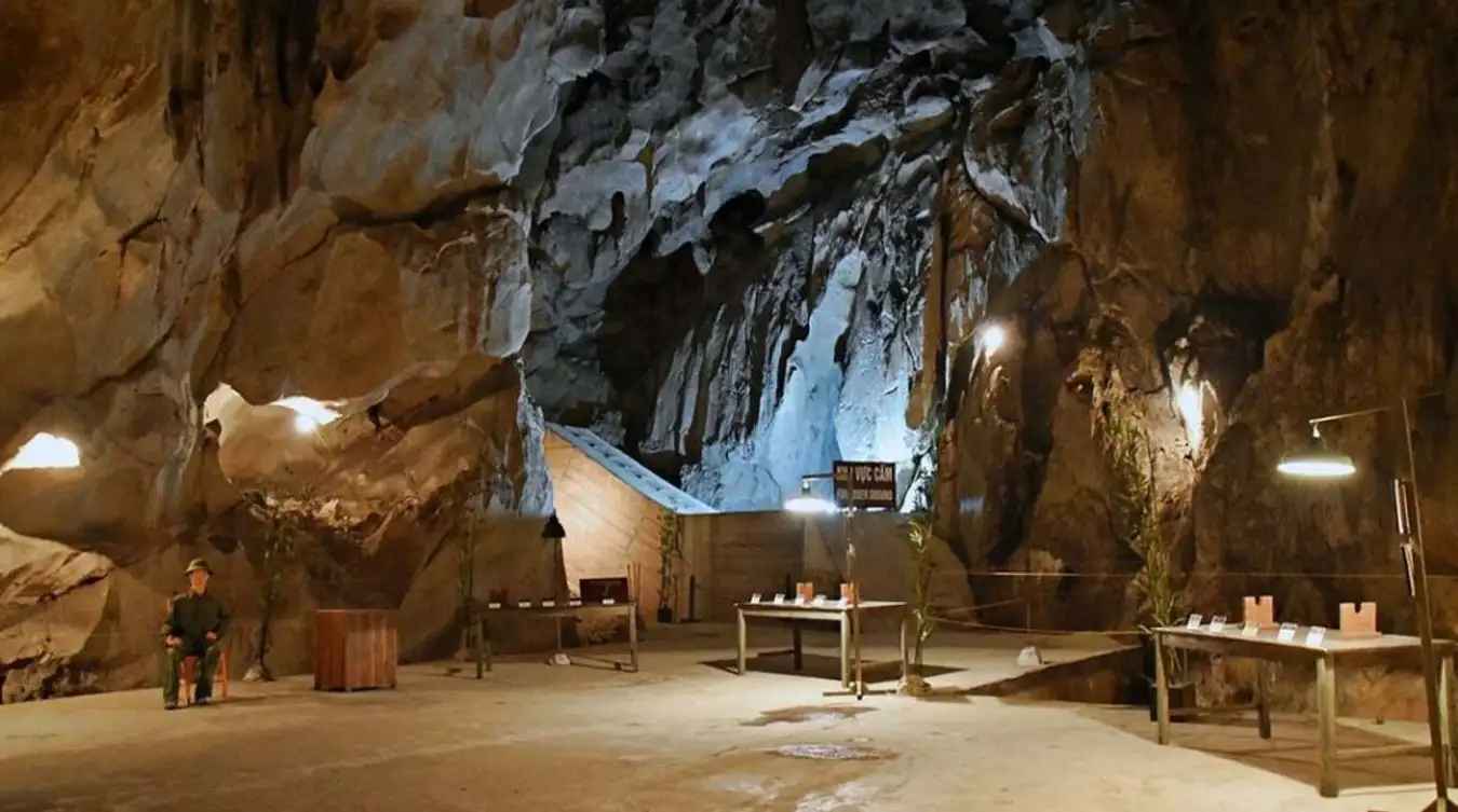 Trung Trang Cave: Discover the Most Impressive Cave in the Cat Ba Island