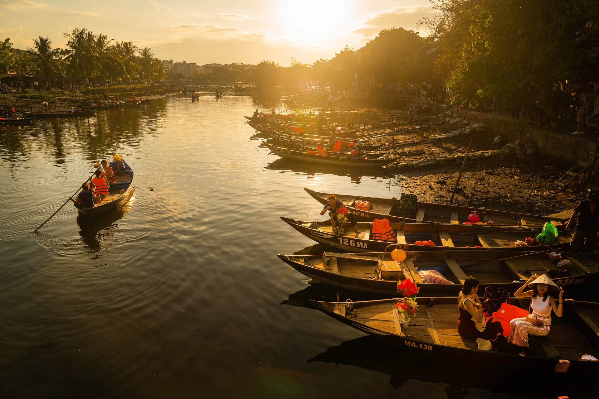 vietnam multi-city tours banner image