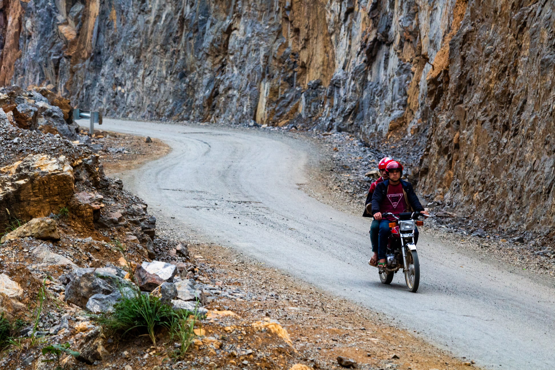 Ha Giang Loop 4 Days Motorbike Adventure 4 ha giang motorbike ride