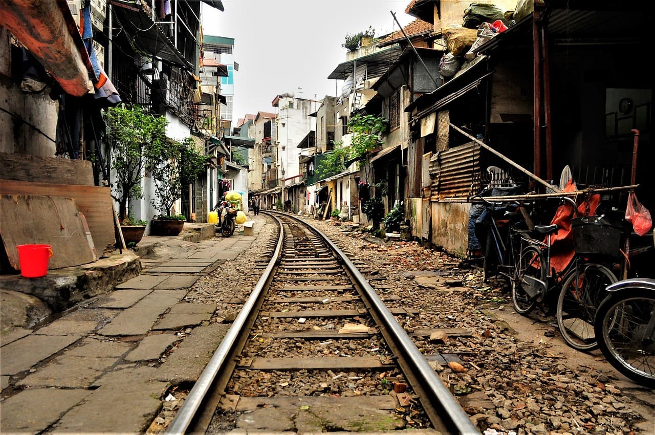 train route hanoi