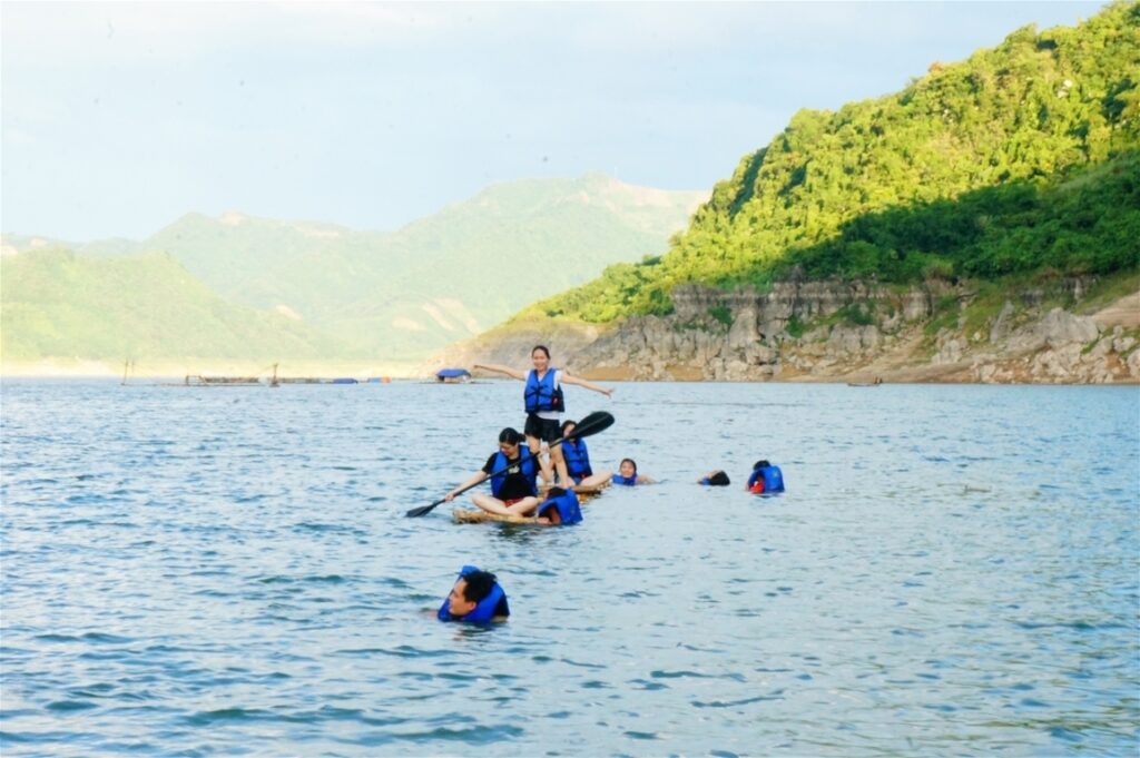 Da Bac Hoa Binh Tour 2 Days 1 Night 5 Hoa Binh Tour