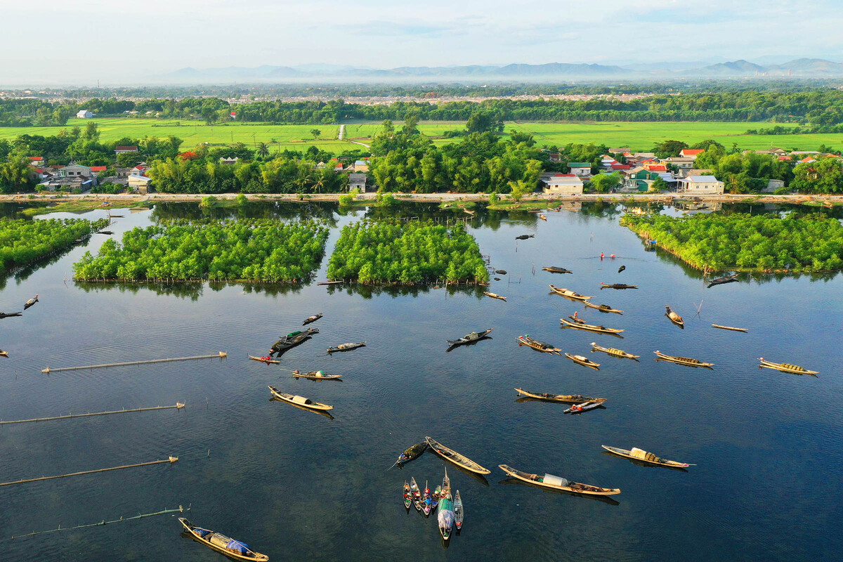 An Authentic Hue City Tour
